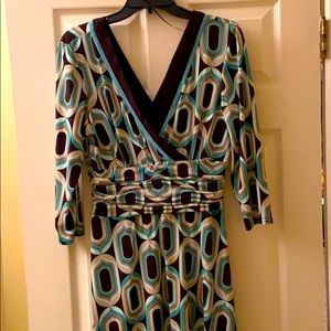 Cute, patterned, 3/4 length sleeve dress